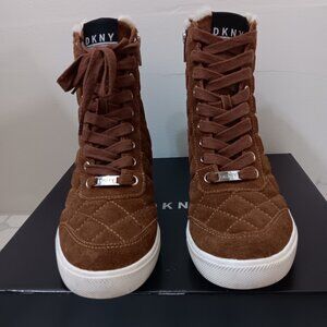 DKNY FAUX SUEDE WEDGE ANKLE BOOTS